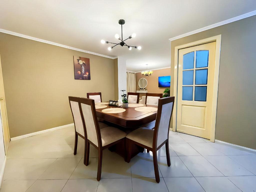 Apartamento en la mejor ubicación, centro de Loja photo 1