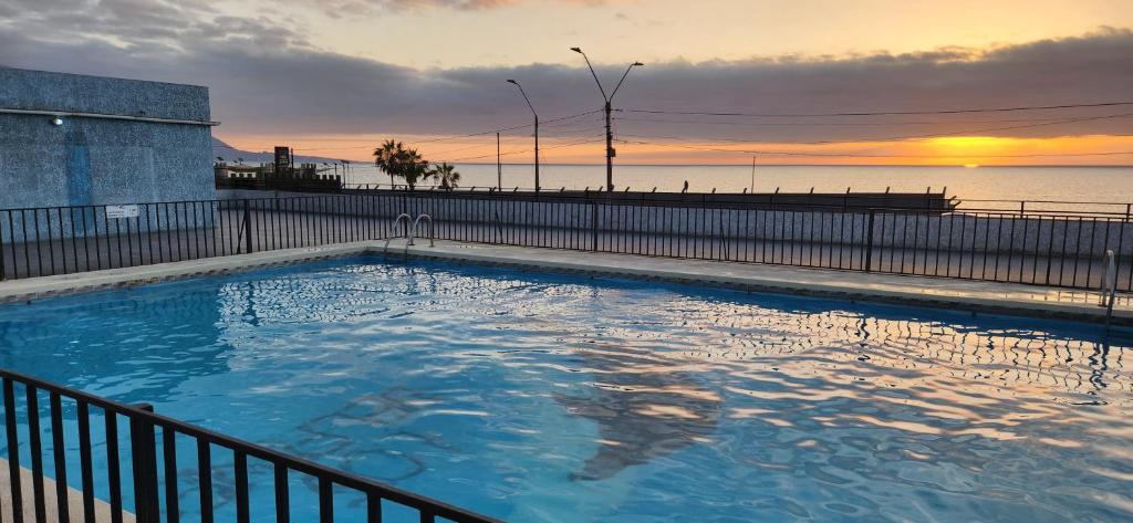 Hermoso departamento frente al mar photo 4