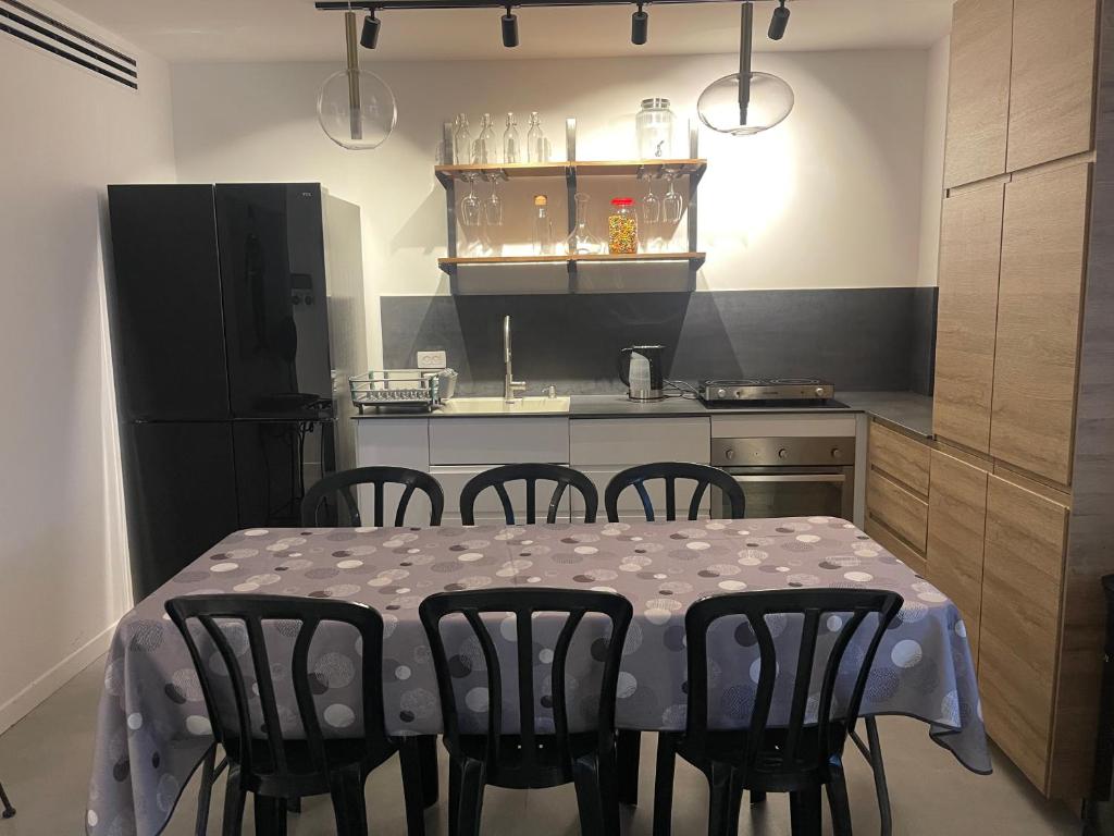 Netanya-Appartement - 5p photo 4