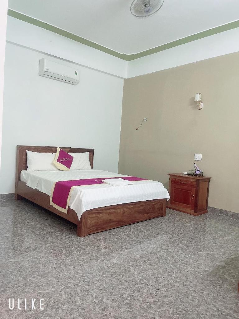 Starlet Hotel Phong Nha
