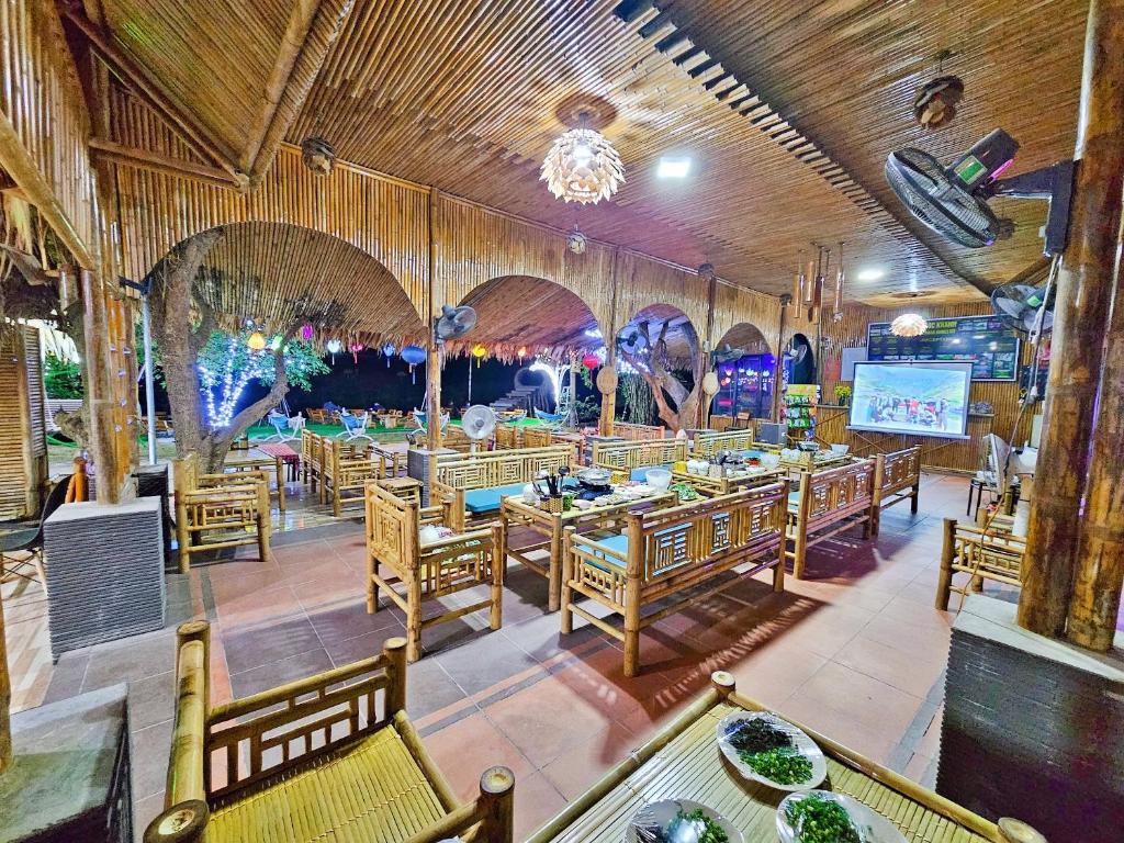 Quoc Khanh Bamboo Homestay