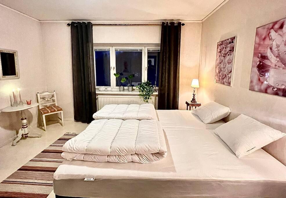 Centralt Skinnskatteberg 2 sovrum photo 3