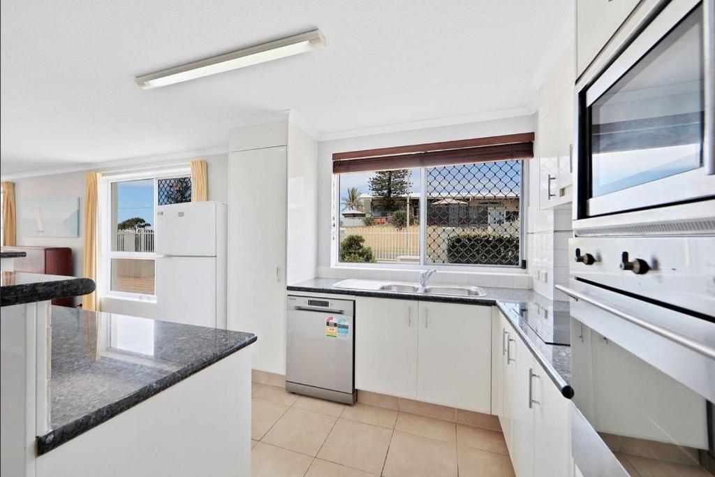 Bargara Blue Resort Room Type - Three Bedroom Apartment Ground Floor