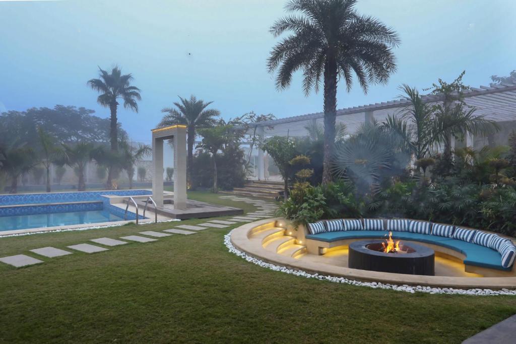 StayVista at La Paradise photo 1