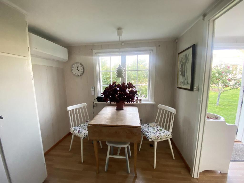 Cozy cottage in Vejbystrand near the beach photo 3