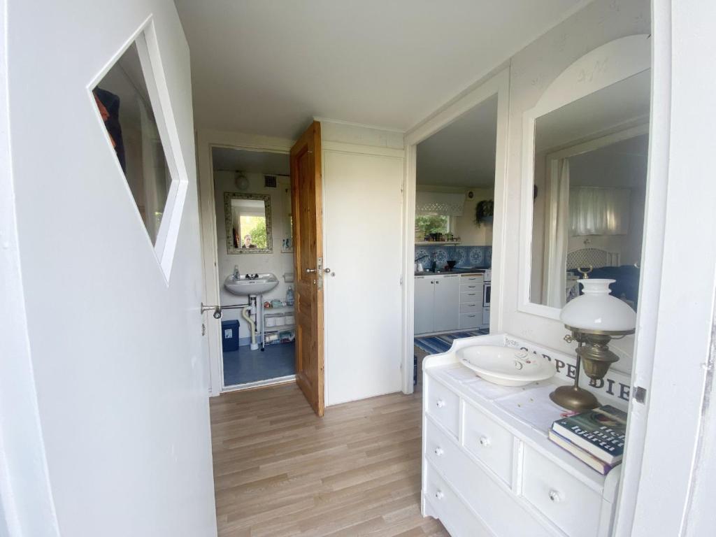 Cozy cottage in Vejbystrand near the beach photo 4