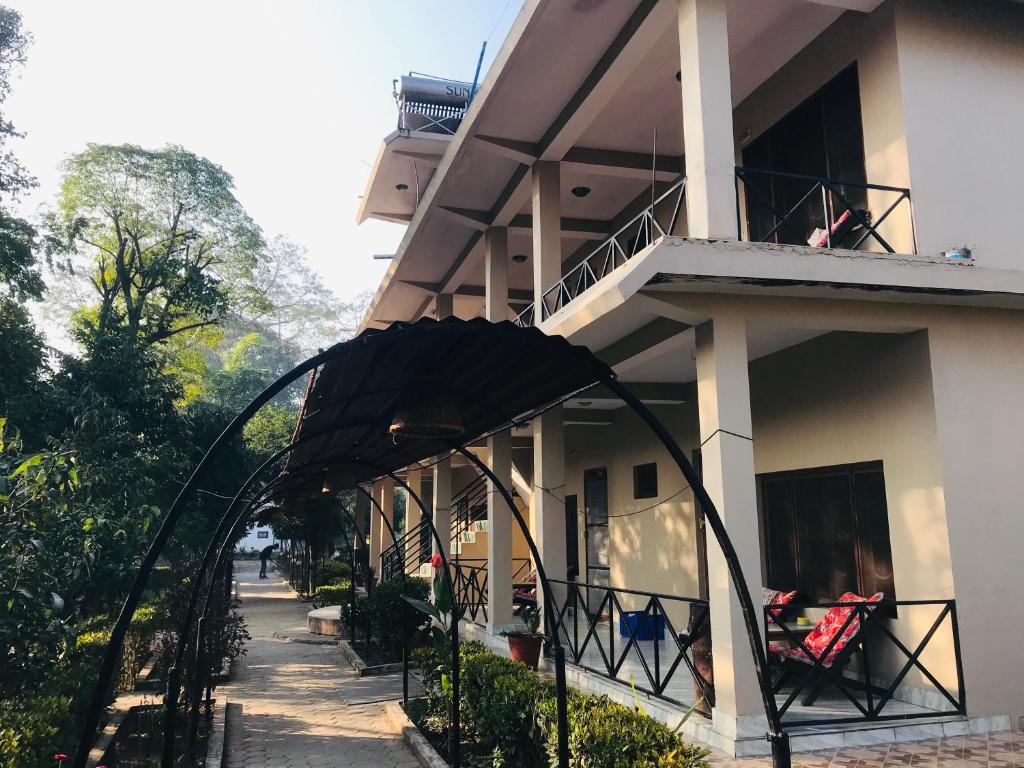 BABA lodge & restaurant