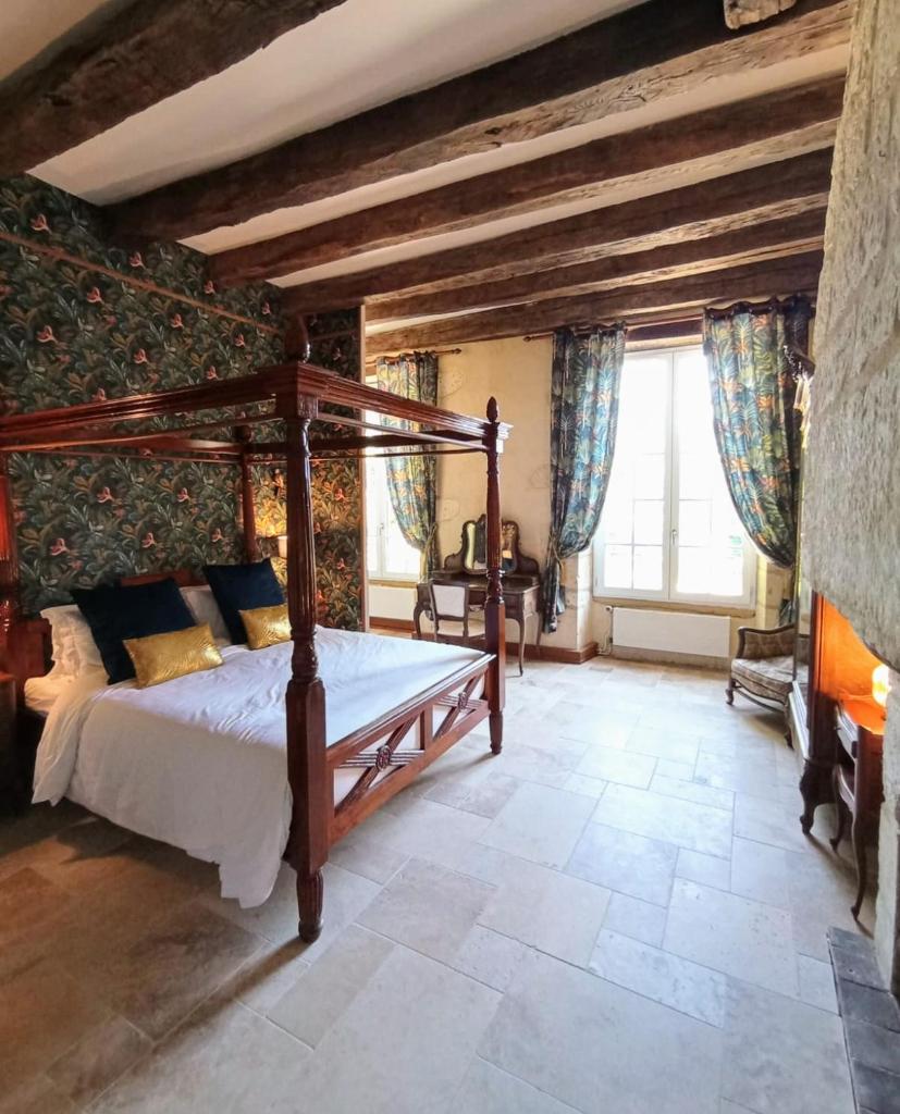 Domaine de La Barde guest rooms and suites. photo 1