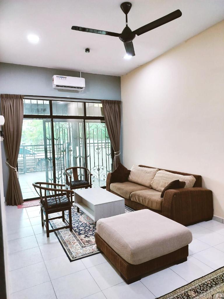 Ummi Homestay Bukit Katil Melaka photo 1