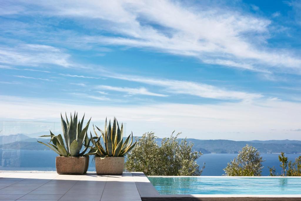 Luxury Villa in Kechria 2 photo 2