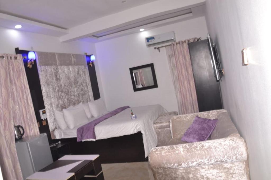 Rizz Park Hotel & Event Center photo 3