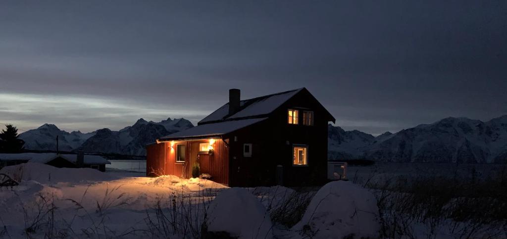 Lyngen Biarnes- Nordreisa photo 1
