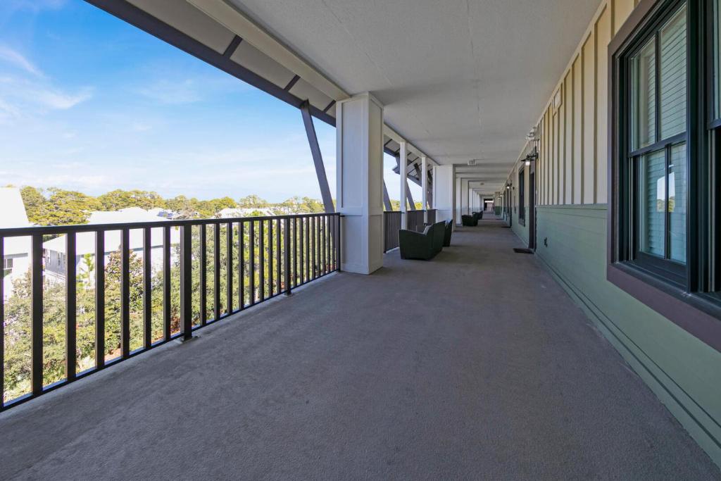 Redfish Village 409 top floor stay on 30A photo 1