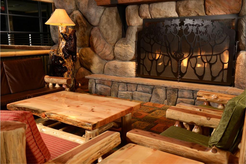 Great Wolf Lodge Colorado Springs photo 1