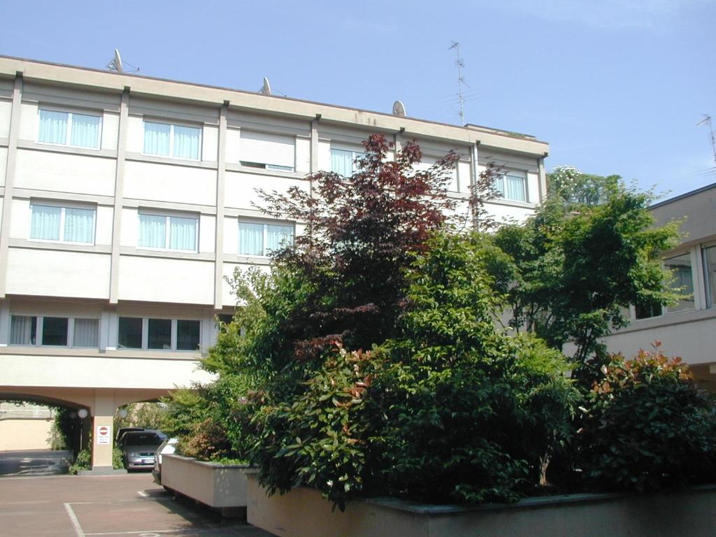 Augustus Hotel photo 4