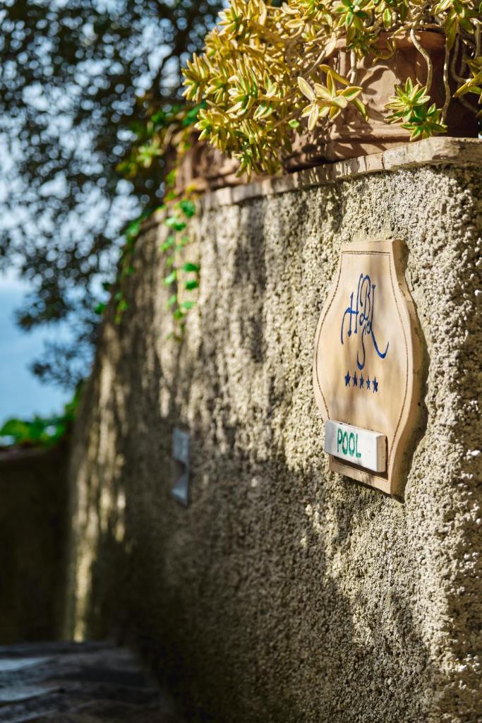 Hotel Botanico San Lazzaro - Tap to explore photos