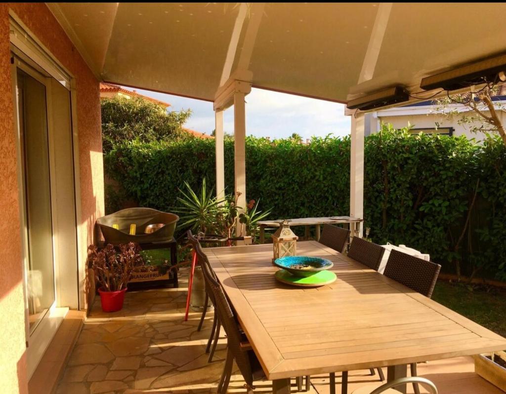 Villa Piscine Mer 66 photo 2