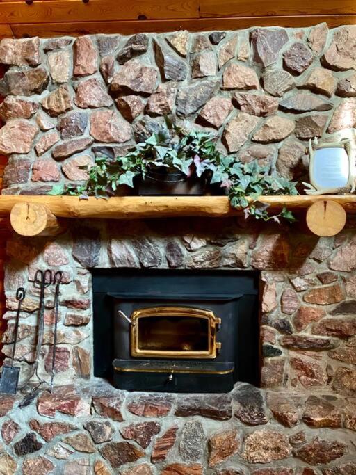 Rustic U.P. Retreat in Marquette photo 4