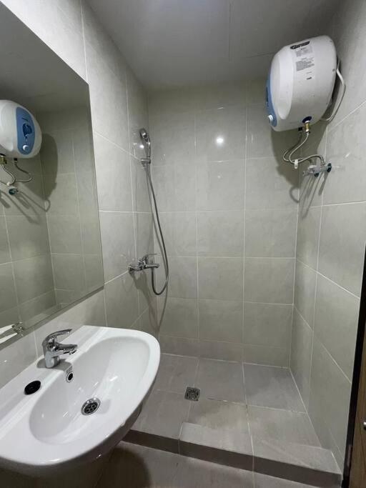 Sea View Studio Flat at Losari Beach, Makassar City photo 4