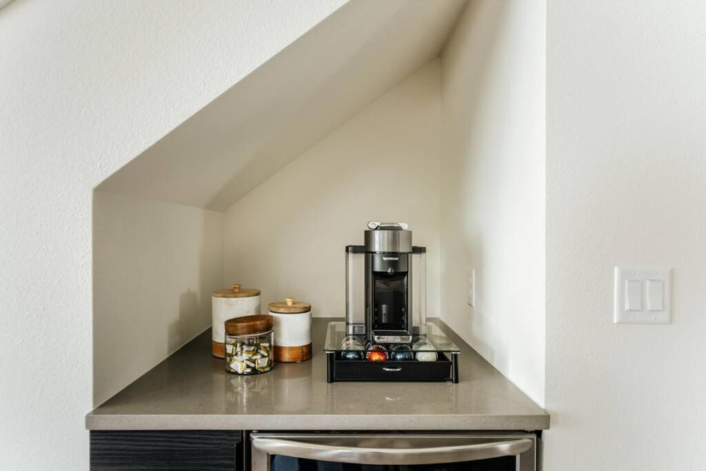 25% OFF Weekly New Cozy 4B EVcharger Gym The Haus photo 2
