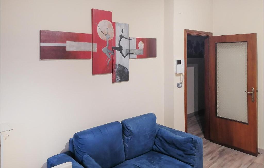 Lovely Apartment In Luco Dei Marsi With Kitchen photo 2