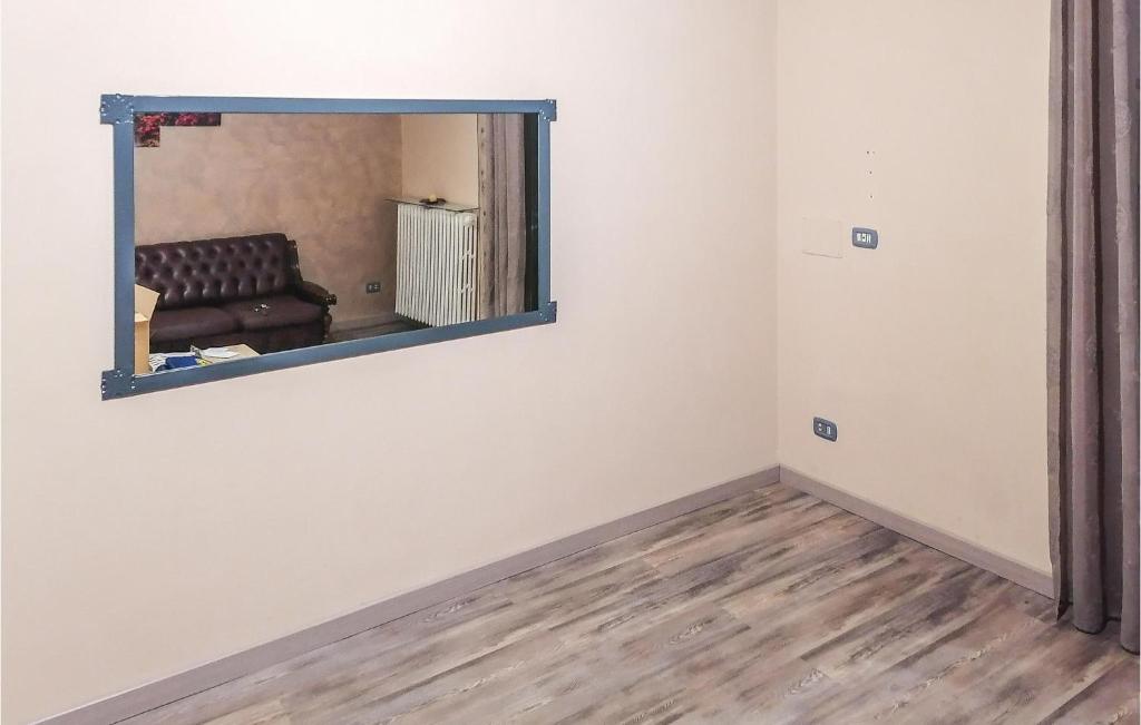 Lovely Apartment In Luco Dei Marsi With Kitchen photo 4