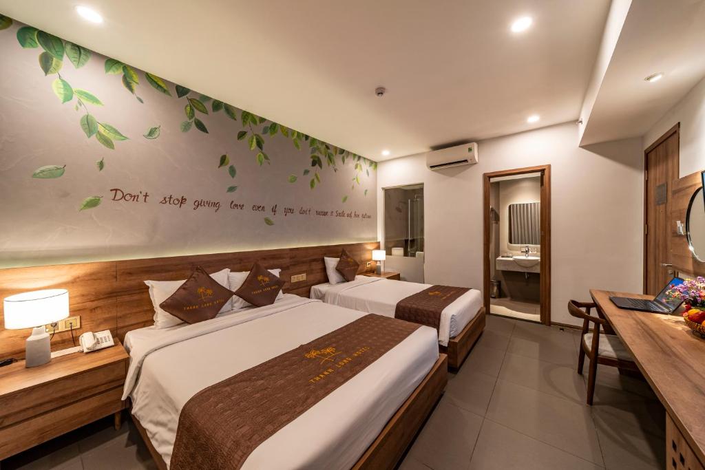 Khách sạn gần sân bay Thành Long Hotel