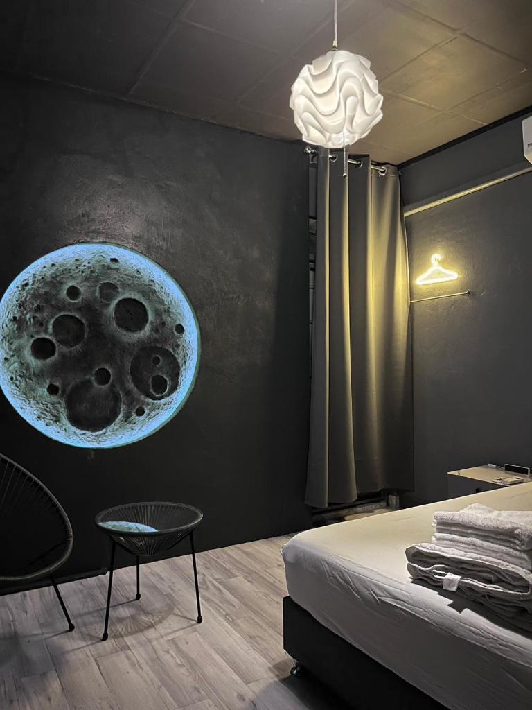 Doctor Alien Hostel Don Mueang photo 2