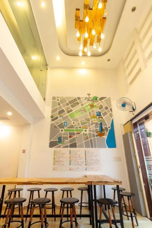 The Art - SaiGon Gao Hostel