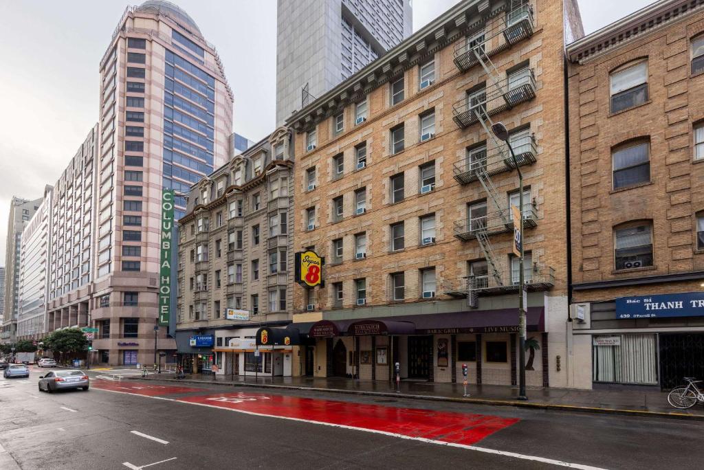 Super 8 by Wyndham San Francisco/Union Square Area image