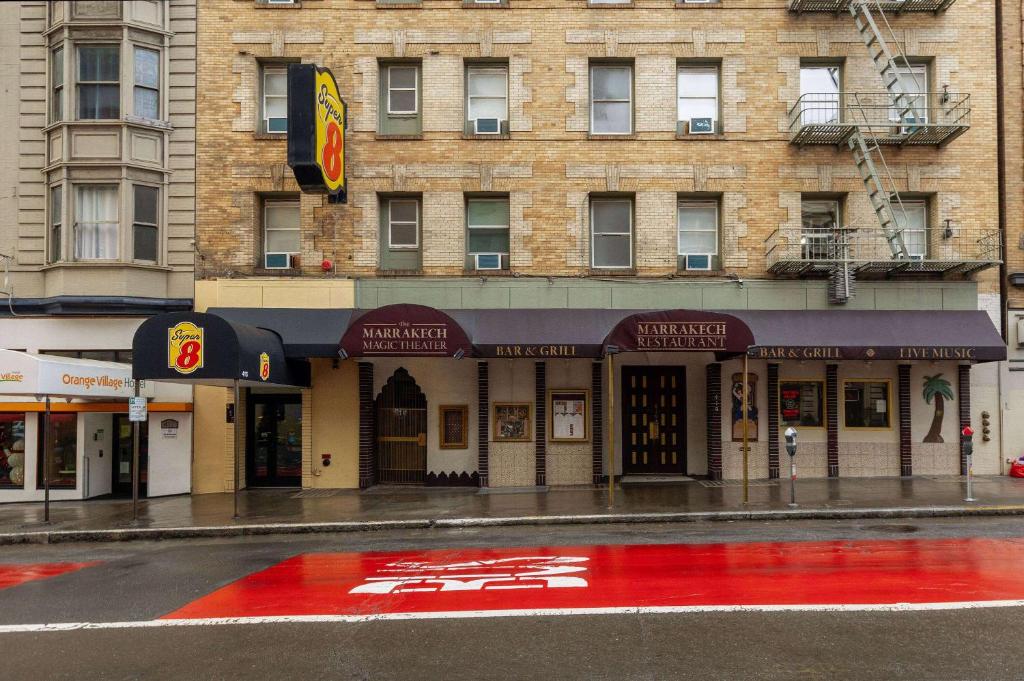 Super 8 by Wyndham San Francisco/Union Square Area photo 2