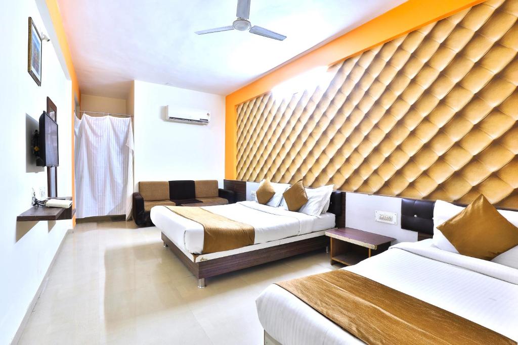 Hotel Nilkanth,Ahmedabad photo 4