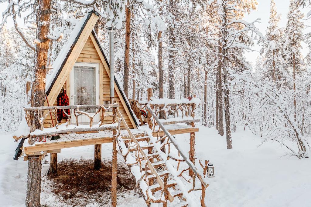 Cozy a-frame in the woods photo 3