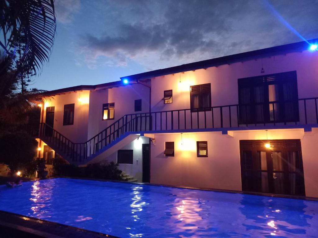 Villa Tangalle Lagoon photo 1