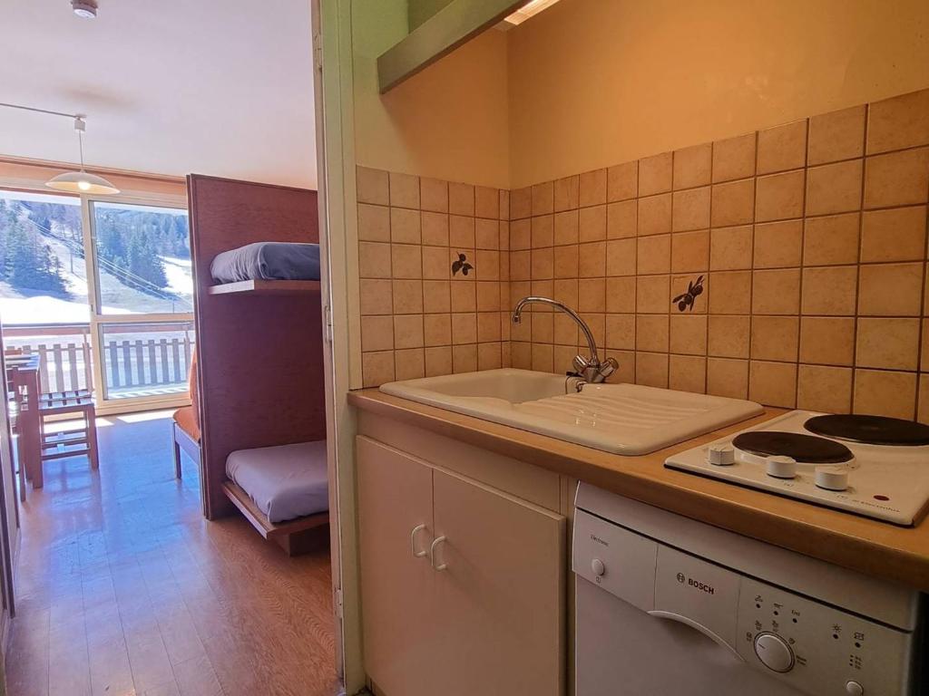 Appartement Le Dévoluy, 1 pièce, 4 personnes - FR-1-525-185 photo 4
