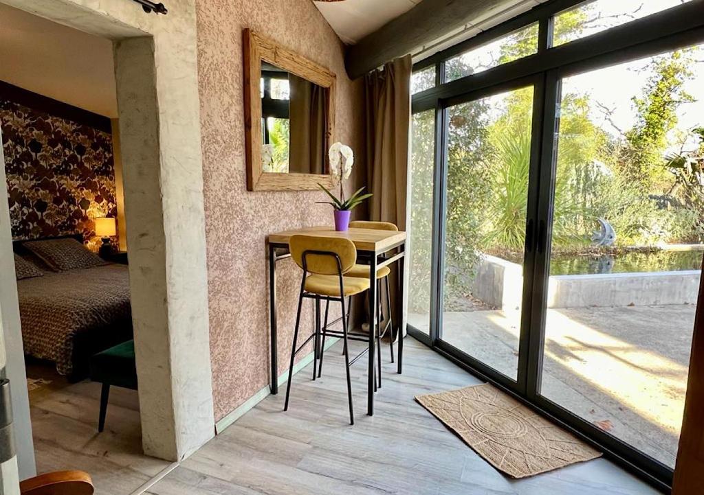 B&B Chambre d'hôtes Gai Félibre avec Piscine et Jacuzzi photo 3
