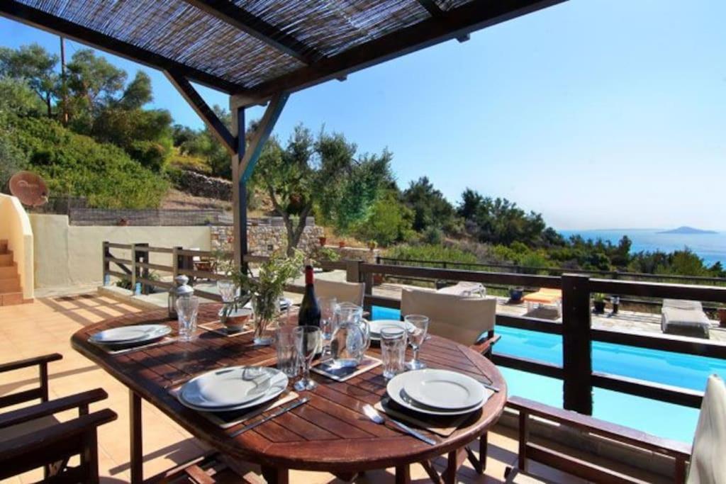 Alonissos 4-bedroom large villa with Private pool photo 2
