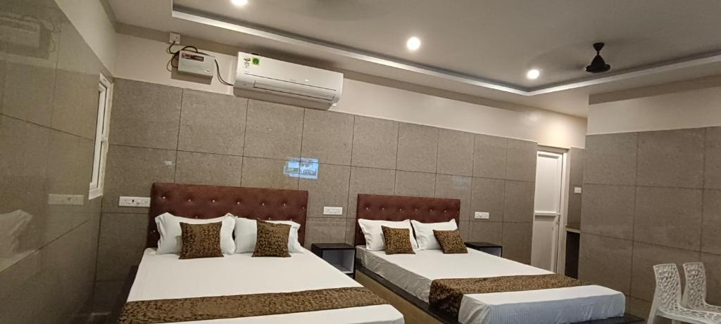 Selvasi Beach Cottage photo 2