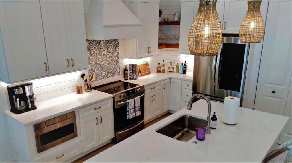 BRAND NEW - 4BD3BTH - Lely Resort - Heated Pool - Players Club Included - Min 2 Week Stay photo 3