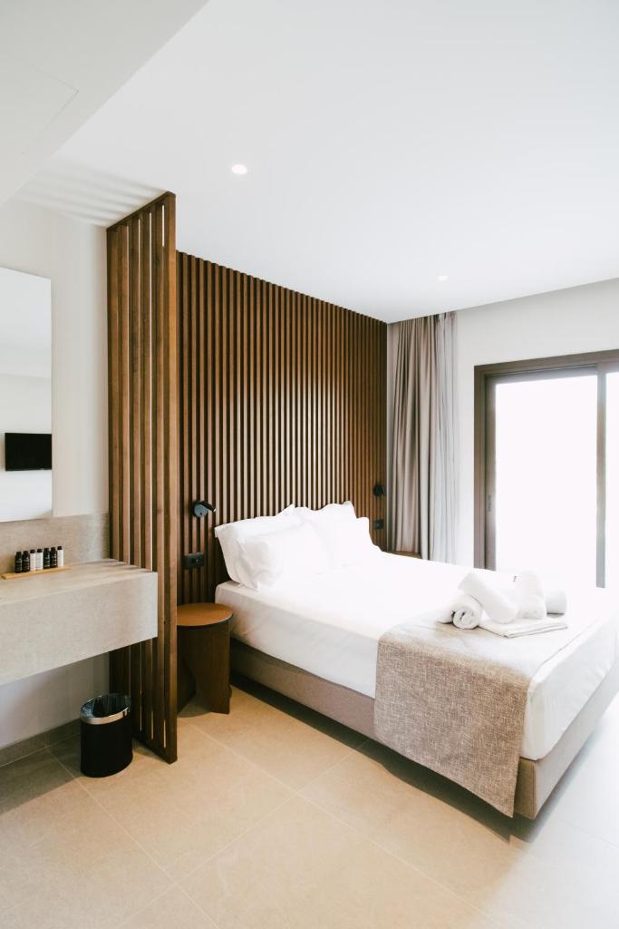 LANGO LUXURY LIVING s photo 3