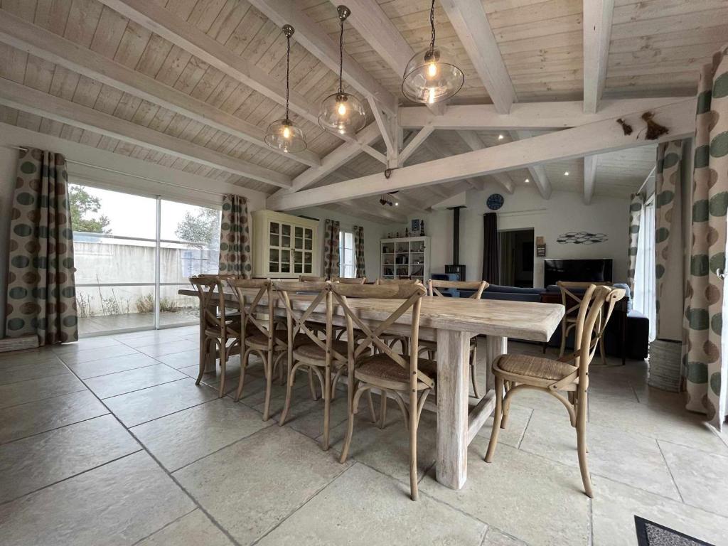 Maison Saint-Denis-d'Oléron, 4 pièces, 8 personnes - FR-1-246A-279 photo 2