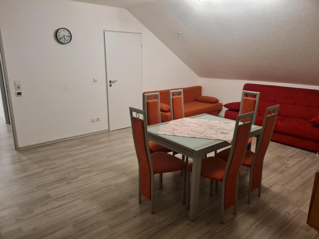 Admira DGL, Monteurwohnung photo 3