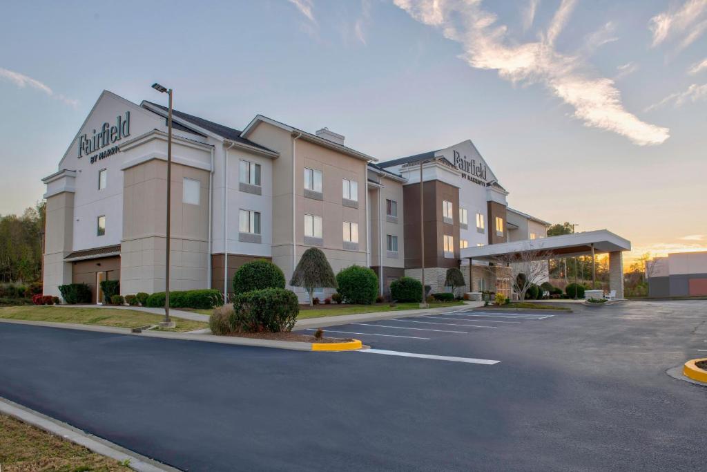 Fairfield Inn & Suites by Marriott Greenwood photo 2