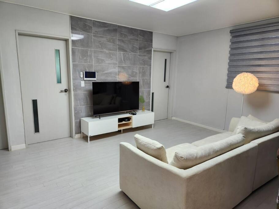 Suwon station City House photo 2