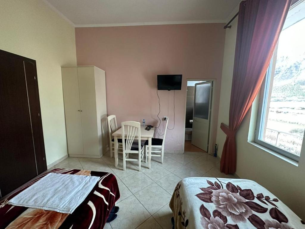 Hotel Zogu photo 4