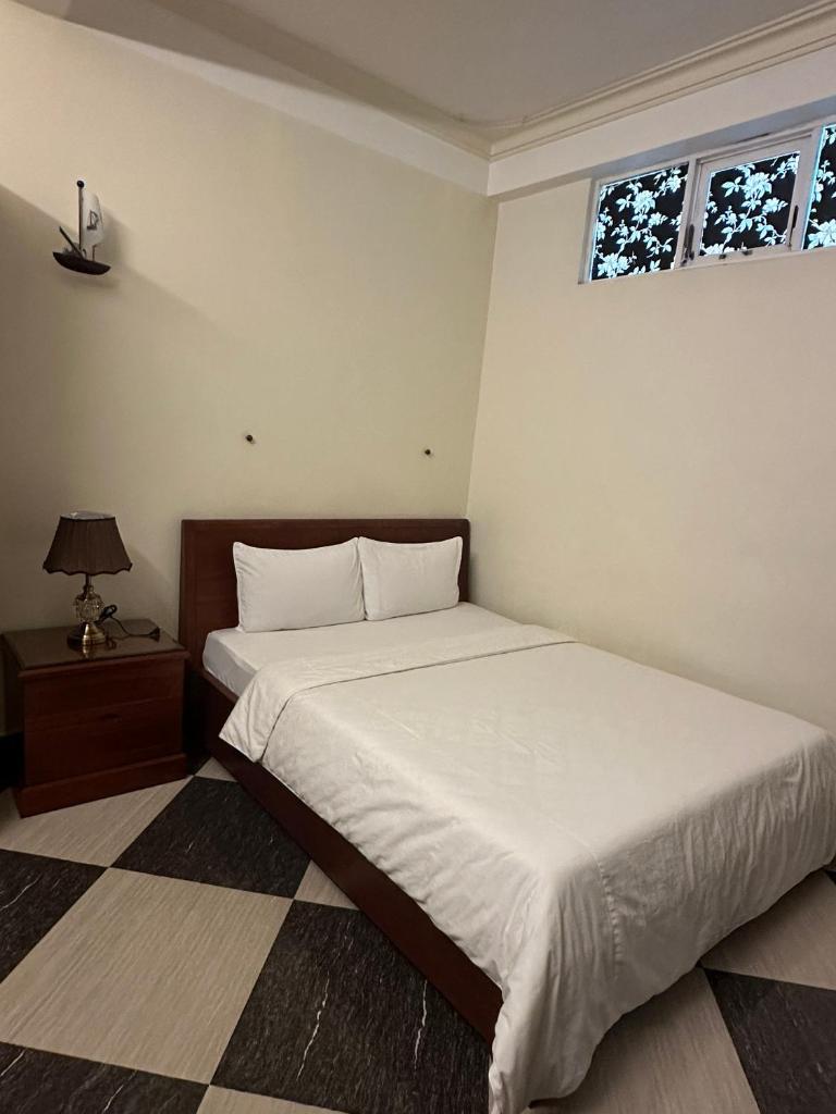 Khách sạn Rừng Lan