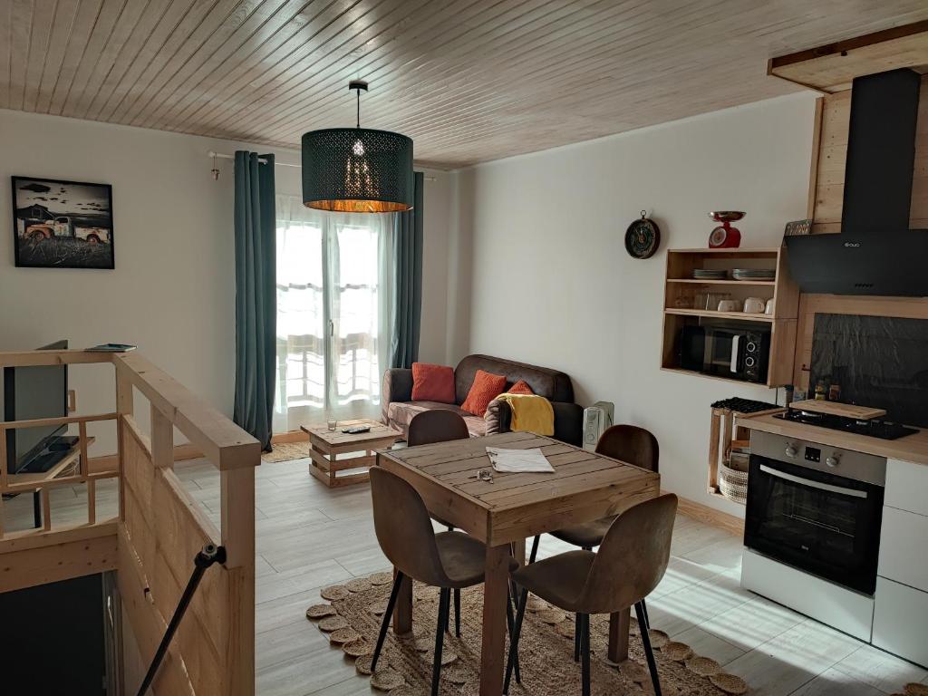 Appartement Chez Marie et Aymeric photo 2