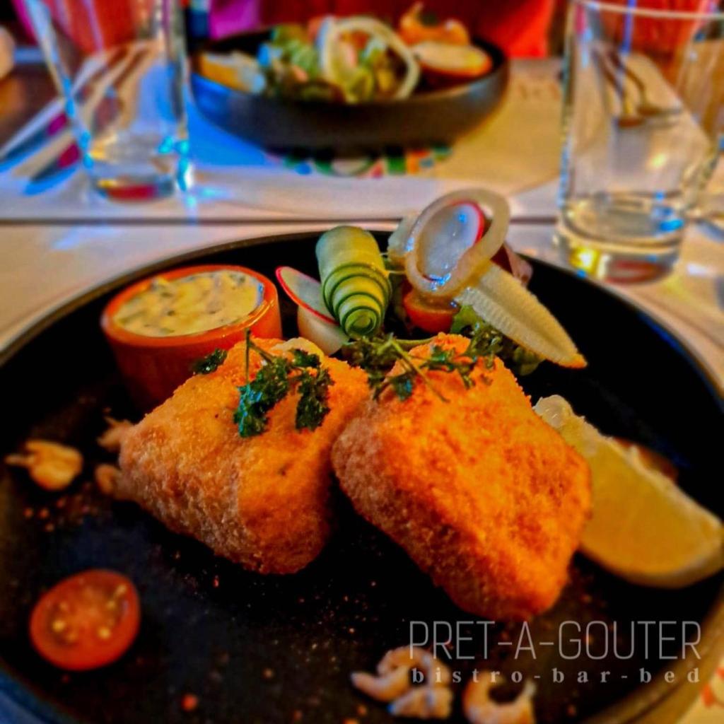 PRET A GOUTER bistro bar bed photo 3