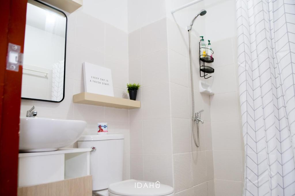 Idahu Salt Lake Mesavirre Garden Residences Bacolod Modern Studio photo 2