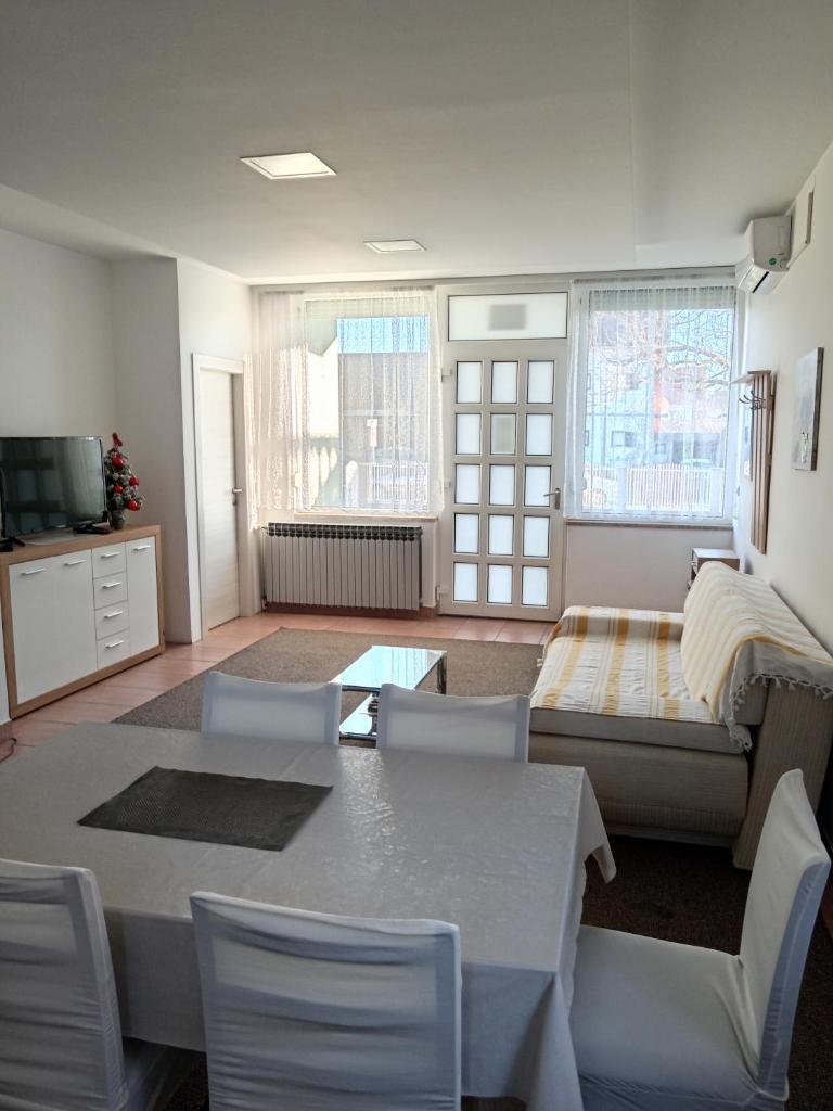 Apartment Marija photo 1